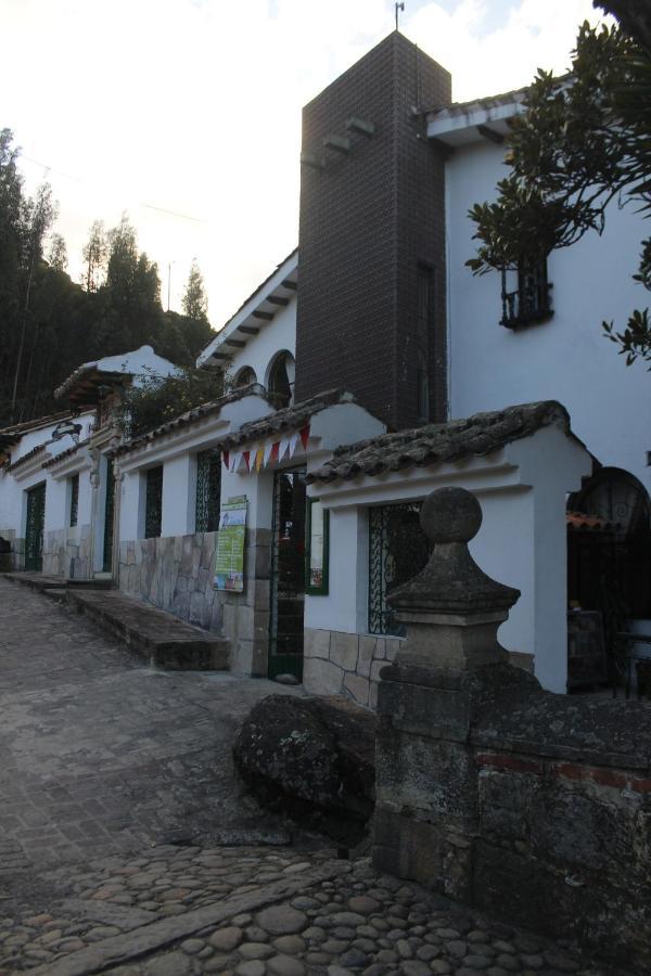 Hotel Calicanto Real Cafe Museo Monguí Buitenkant foto