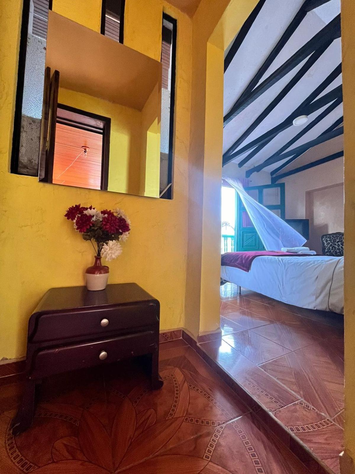 Hotel Calicanto Real Cafe Museo Monguí Buitenkant foto