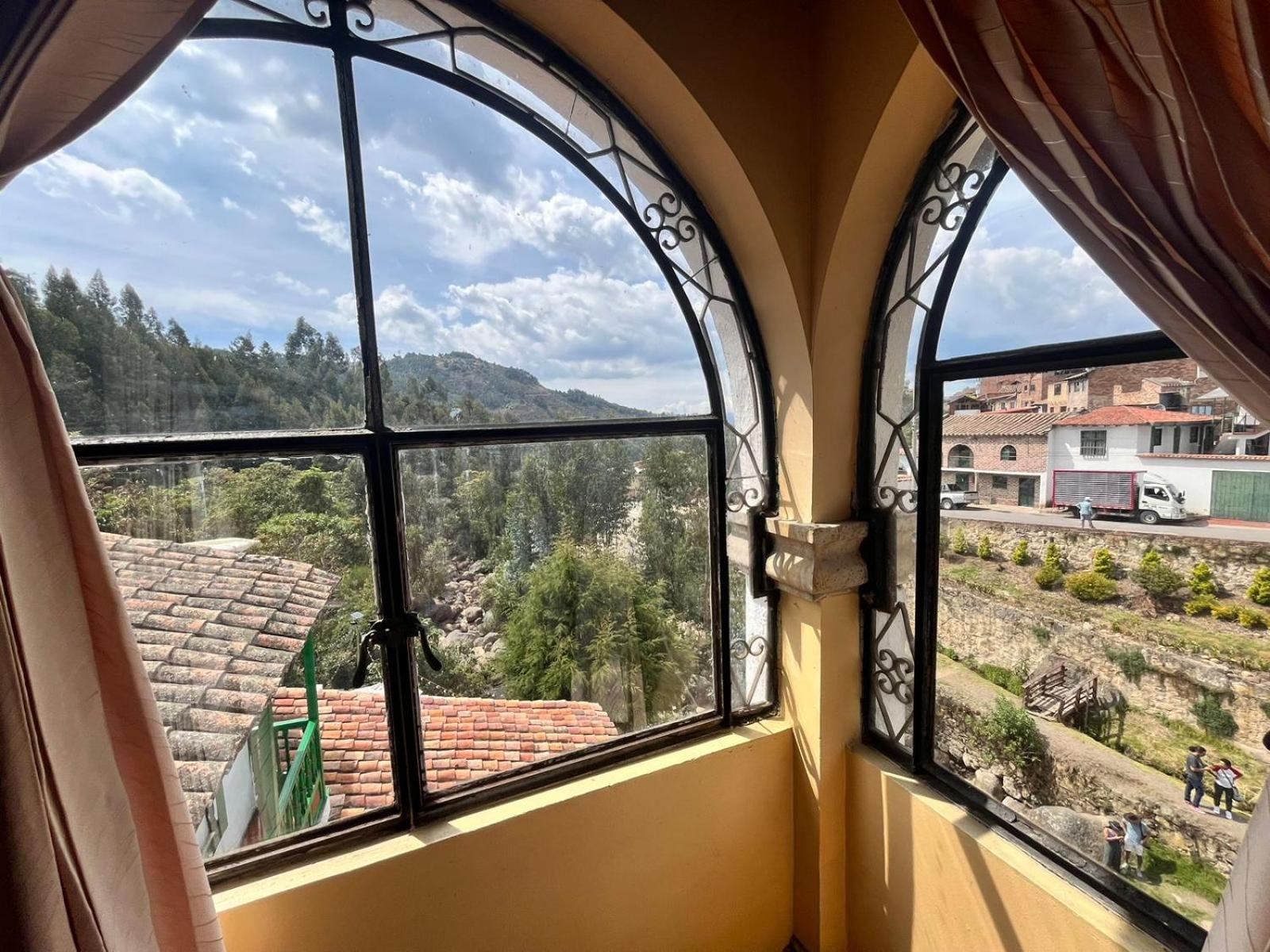 Hotel Calicanto Real Cafe Museo Monguí Buitenkant foto