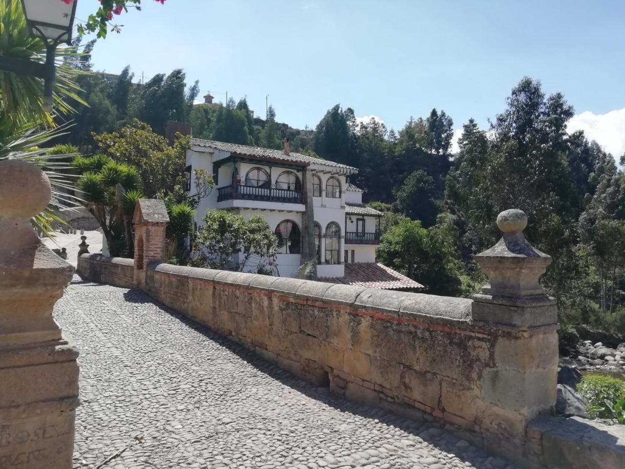 Hotel Calicanto Real Cafe Museo Monguí Buitenkant foto
